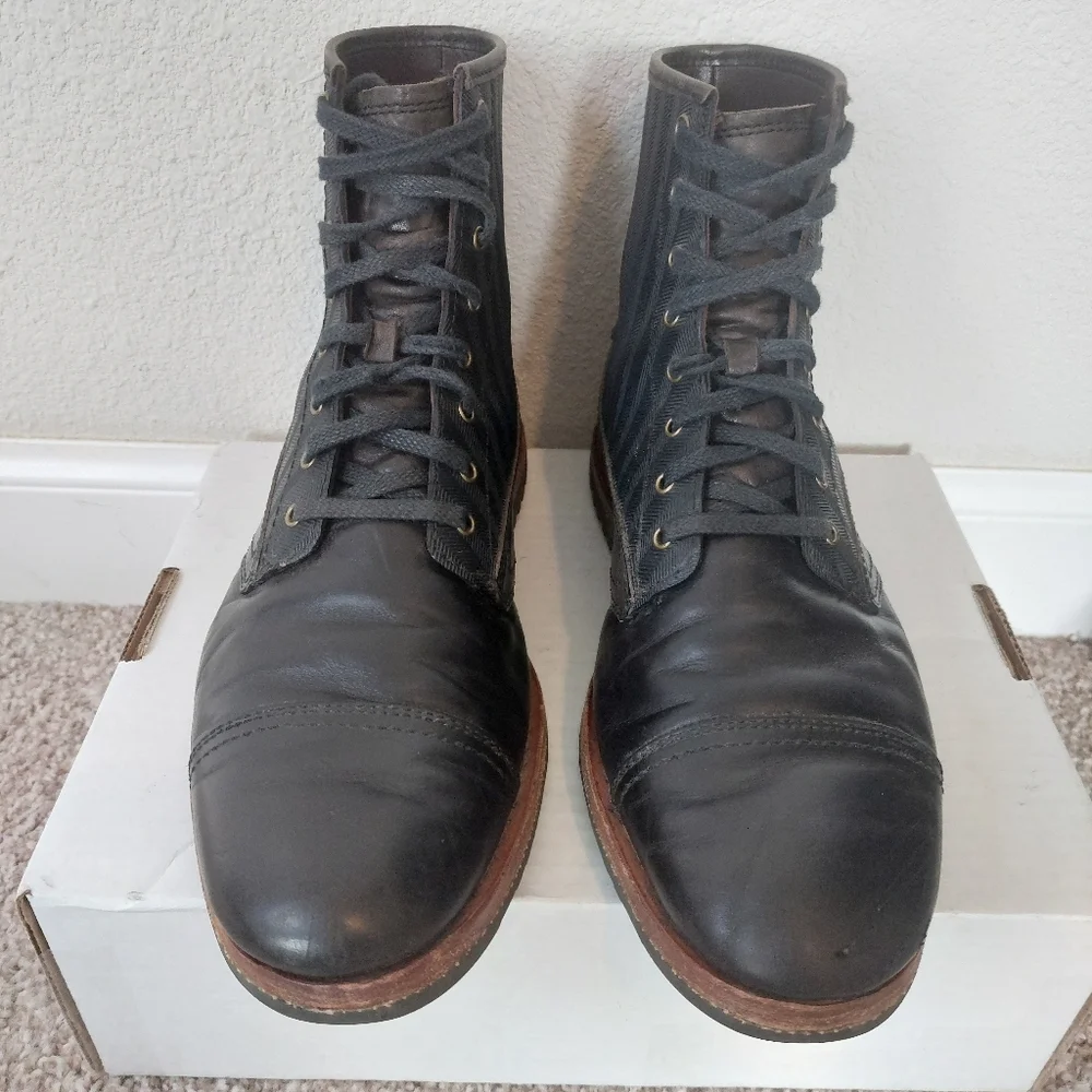 Timberland Boot Company Bardstown Cap‎ Toe Boots Size 9